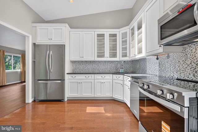 6 YOUNGS FARM CT, Annapolis, MD 21403