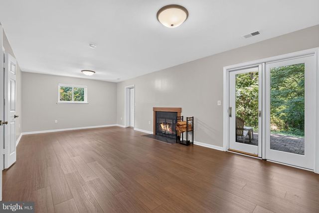 6 YOUNGS FARM CT, Annapolis, MD 21403