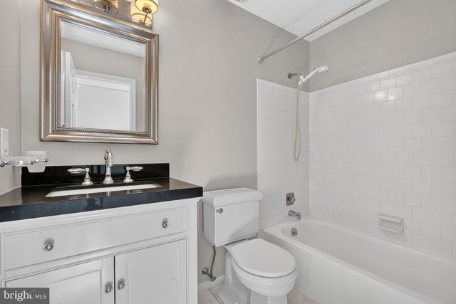 6 YOUNGS FARM CT, Annapolis, MD 21403