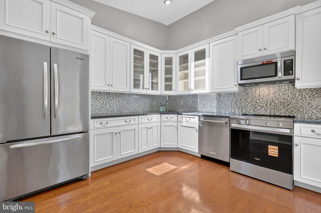 6 YOUNGS FARM CT, Annapolis, MD 21403