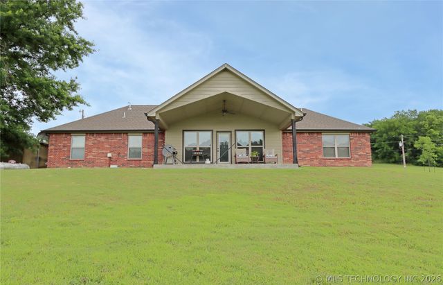 15044 S Ash Valley Lane, Claremore, OK 74017