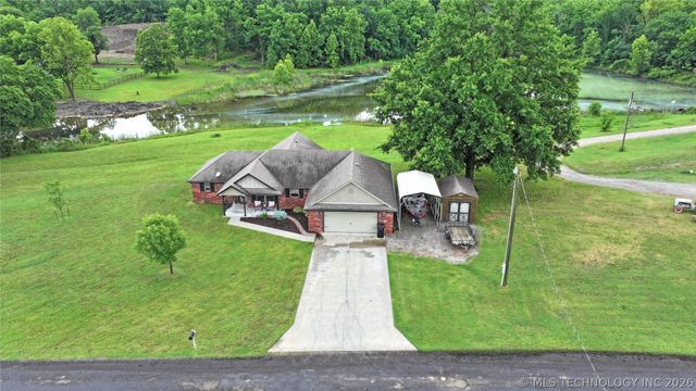15044 S Ash Valley Lane, Claremore, OK 74017