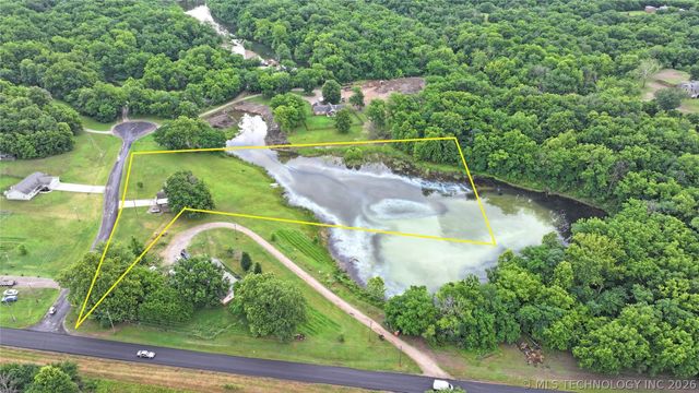 15044 S Ash Valley Lane, Claremore, OK 74017