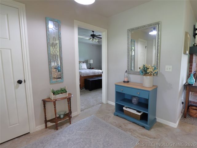 15044 S Ash Valley Lane, Claremore, OK 74017
