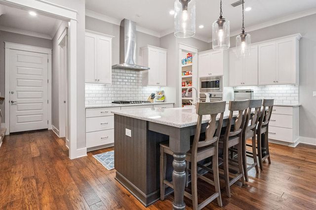 4444 Colleen Cove, Niceville, FL 32578