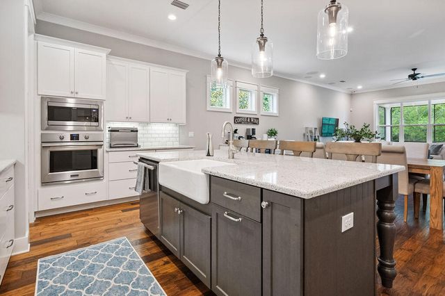 4444 Colleen Cove, Niceville, FL 32578