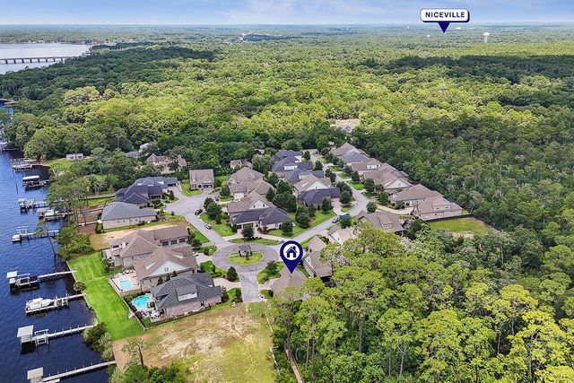 4444 Colleen Cove, Niceville, FL 32578