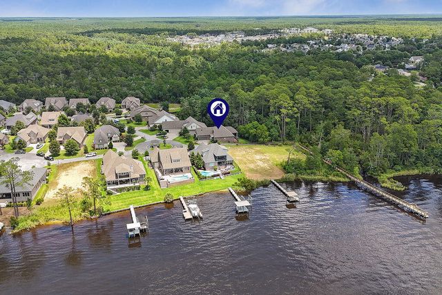 4444 Colleen Cove, Niceville, FL 32578
