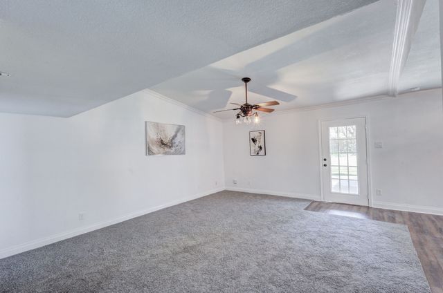 606 Hillcrest Street, Mansfield, TX 76063