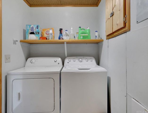 126 Oakridge, Hot Springs, AR 71913