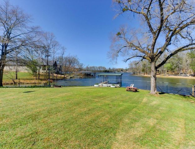 126 Oakridge, Hot Springs, AR 71913