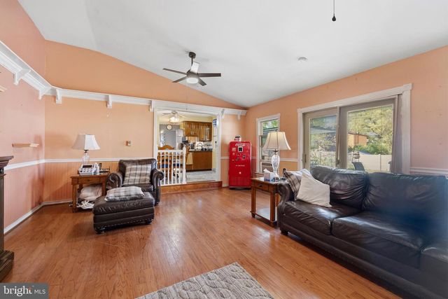 304 GORDON AVE, Severna Park, MD 21146