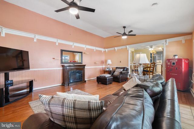 304 GORDON AVE, Severna Park, MD 21146