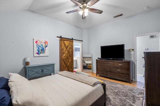 341 Frederick Cir, Flint, TX 75762