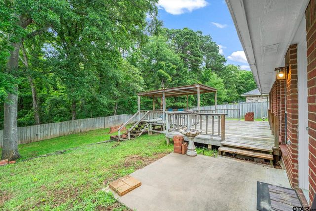 341 Frederick Cir, Flint, TX 75762