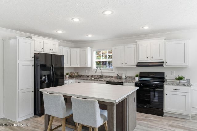 3343 Marlin Drive SE, Bolivia, NC 28422