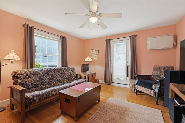 14 Wallace Rd, Lynn, MA 01902