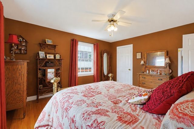 14 Wallace Rd, Lynn, MA 01902