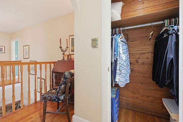 14 Wallace Rd, Lynn, MA 01902