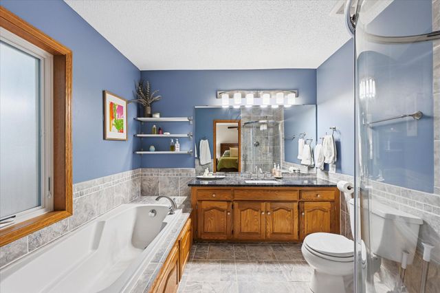 4658 Wildwood Street, Eagan, MN 55122