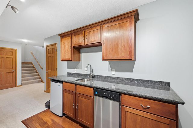 4658 Wildwood Street, Eagan, MN 55122