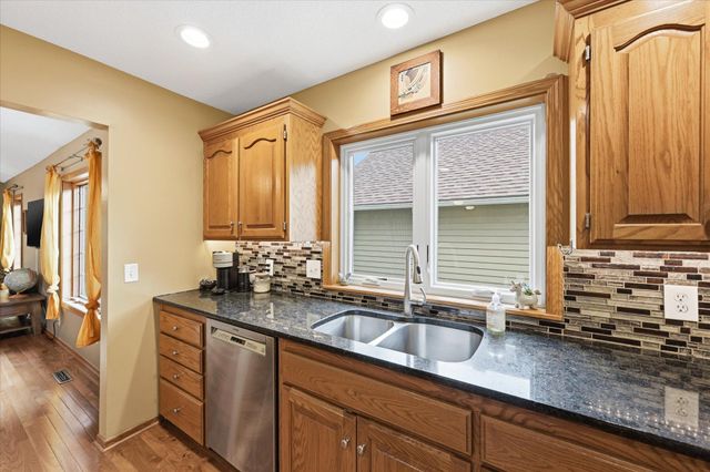 4658 Wildwood Street, Eagan, MN 55122