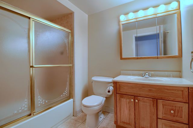26012 Rose Marie Drive, Flat Rock, MI 48134