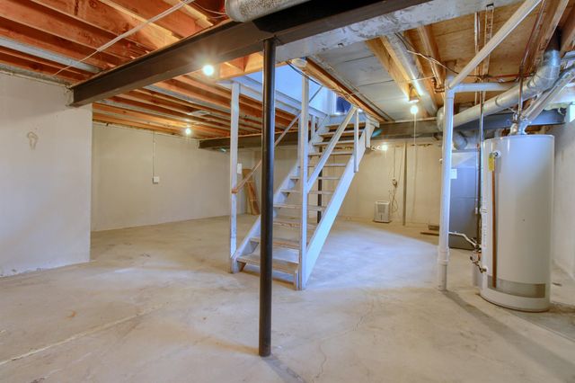 26012 Rose Marie Drive, Flat Rock, MI 48134