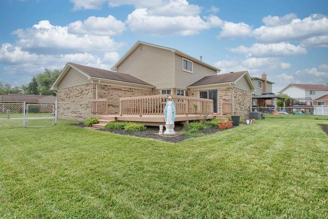 26012 Rose Marie Drive, Flat Rock, MI 48134