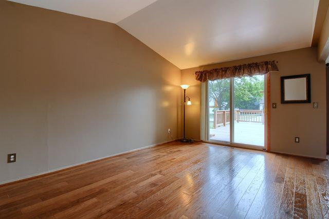 26012 Rose Marie Drive, Flat Rock, MI 48134