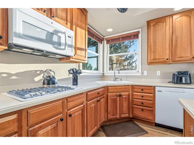 1910 Lookout Drive, Windsor, CO 80550