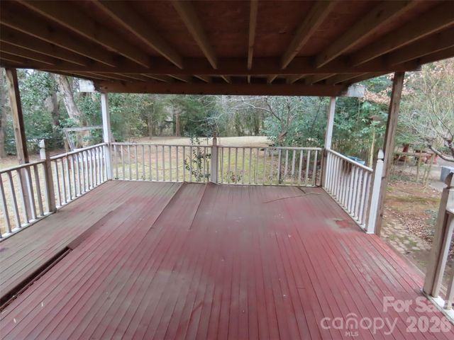 7636 Michael Drive, Charlotte, NC 28215