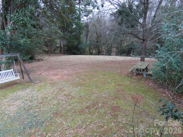 7636 Michael Drive, Charlotte, NC 28215