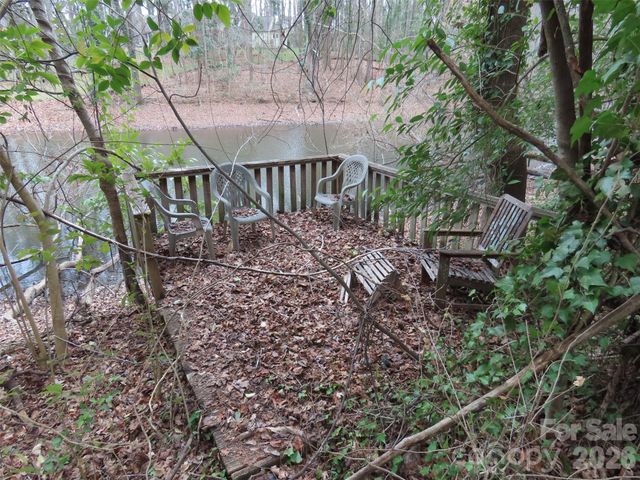 7636 Michael Drive, Charlotte, NC 28215