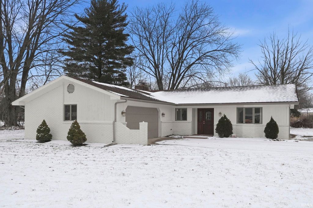 1802 Neuhaus Drive, Fort Wayne, IN 46808