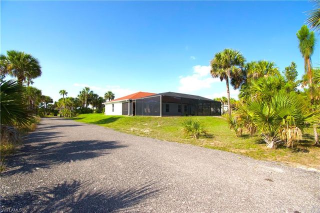 2640 36th AVE SE, Naples, FL 34117