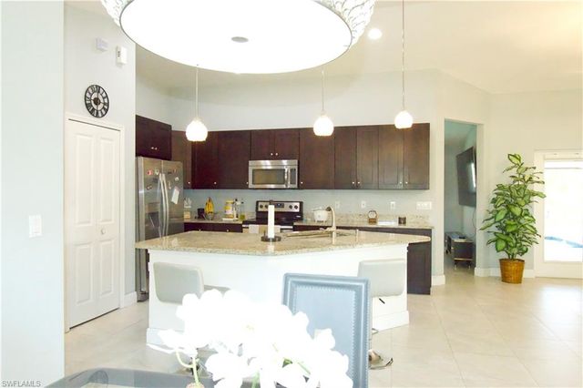 2640 36th AVE SE, Naples, FL 34117