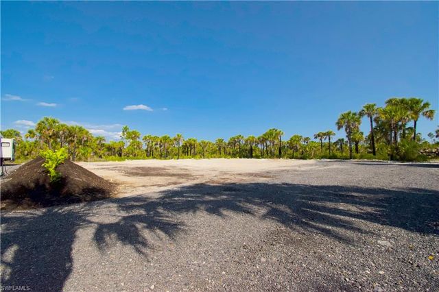 2640 36th AVE SE, Naples, FL 34117