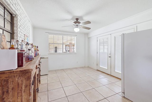 201 Aspen Dr, Houma, LA 70360