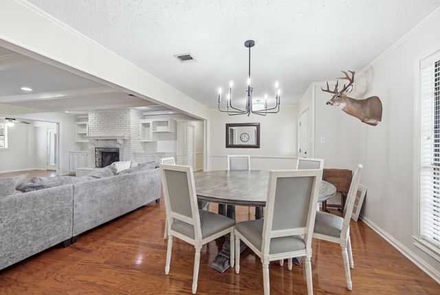 201 Aspen Dr, Houma, LA 70360