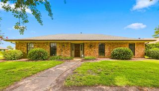 201 Aspen Dr, Houma, LA 70360
