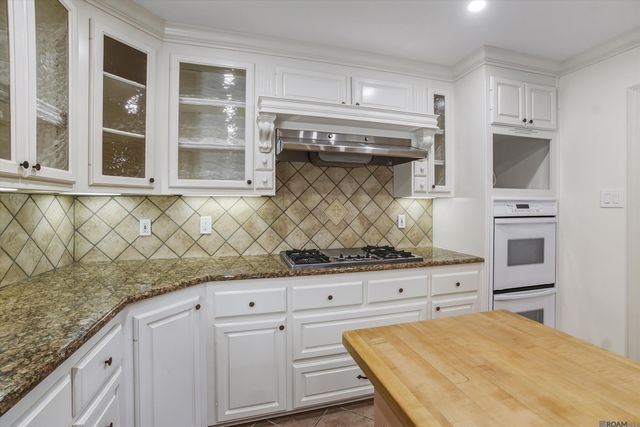 4528 Claycut Rd, Baton Rouge, LA 70806