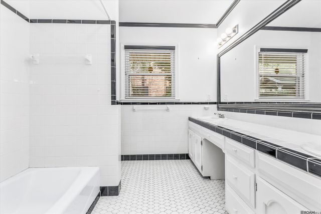 4528 Claycut Rd, Baton Rouge, LA 70806