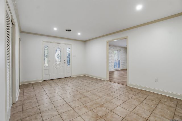 4528 Claycut Rd, Baton Rouge, LA 70806