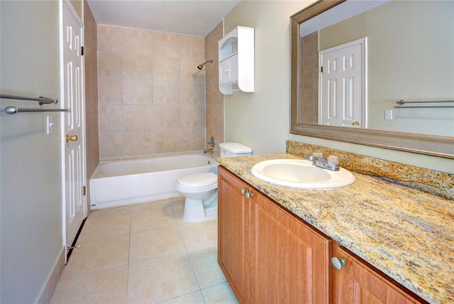 8859 NW 3rd Court, Coral Springs, FL 33071