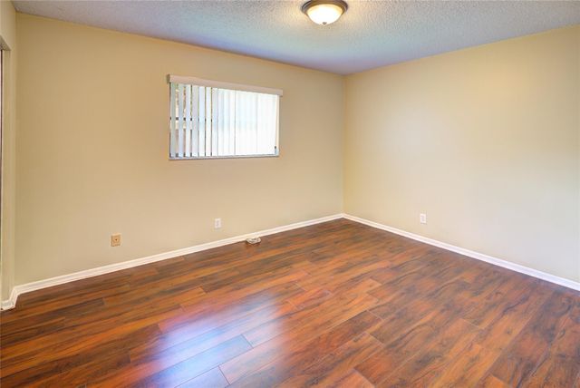 8859 NW 3rd Court, Coral Springs, FL 33071