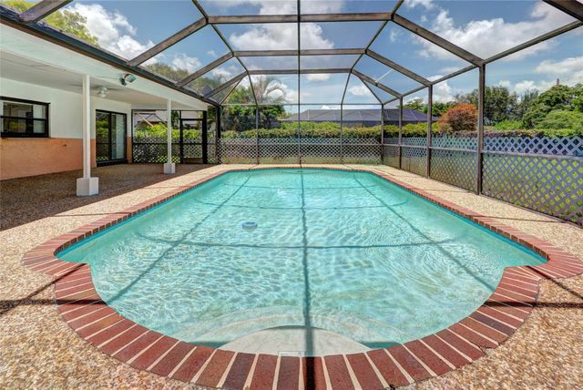 8859 NW 3rd Court, Coral Springs, FL 33071