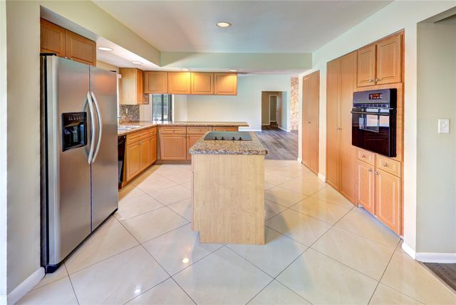 8859 NW 3rd Court, Coral Springs, FL 33071