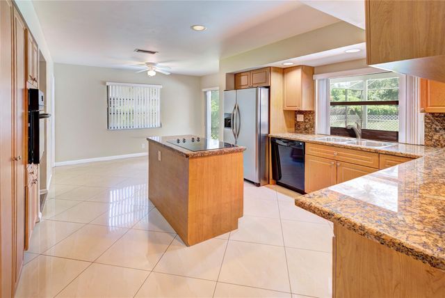 8859 NW 3rd Court, Coral Springs, FL 33071