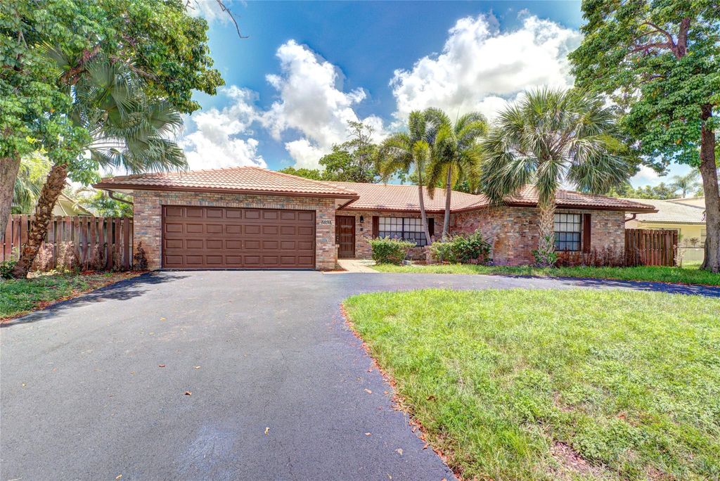 8859 NW 3rd Court, Coral Springs, FL 33071